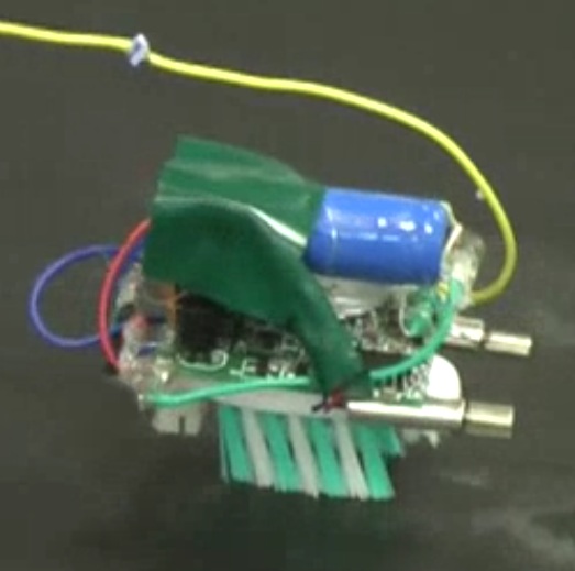 Steerable RC Bristlebot Steerable RC Bristlebot