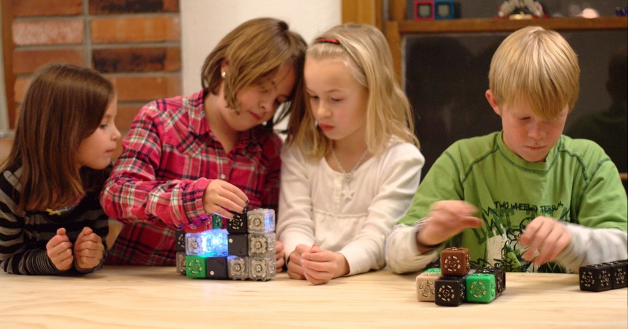 Children love Cubelets Children love Cubelets
